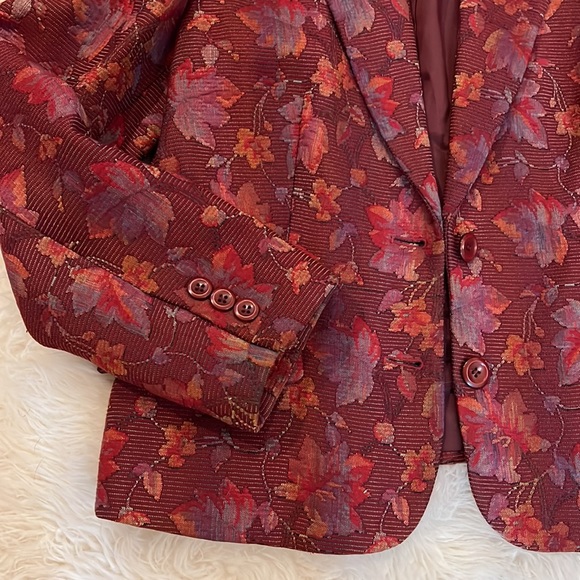 Floral tapestry blazer - Picture 3 of 7